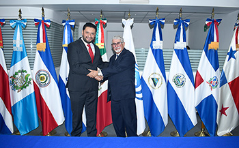 ILCE y la Unión de Universidades de América Latina y el Caribe (UDUALC)