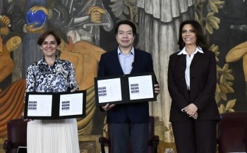 Acompaña el ILCE el homenaje nacional a las Maestras y los Maestros de México