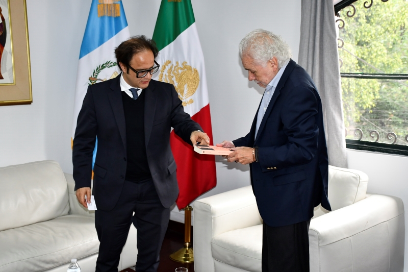 Embajada de Guatemala y el ILCE abren nuevas rutas de colaboración educativa regional