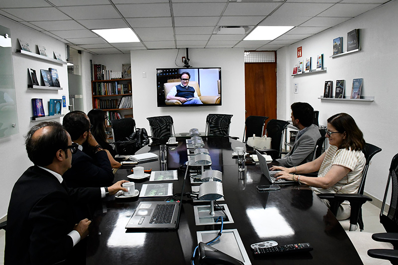 ILCE y UNESCO México estrechan lazos para impulsar la inteligencia artificial y la formación docente en la región