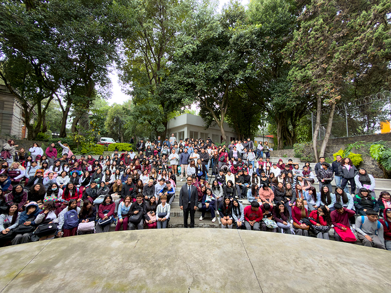 El ILCE participa en 'Aula Abierta: Cultura Digital CTRL+MAÑANA' con jóvenes de bachillerato