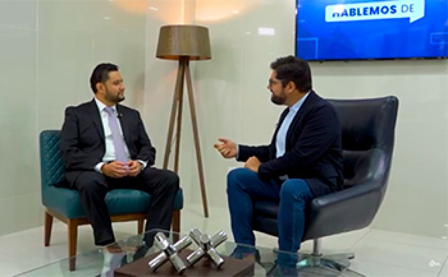 Entrevista sobre medios de comunicación educativos
